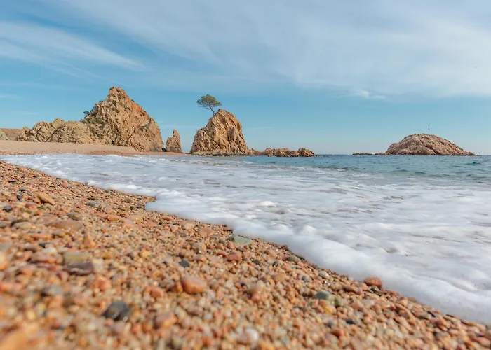 Апартаменты Lets Holidays Garden House In Front Of The *